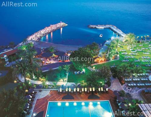 Amathus Beach Hotel 2